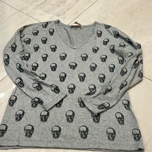 Philosophy gray sweater with skulls